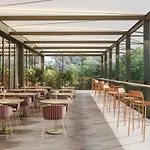 Готель Four Points By Sheraton Mons 4*