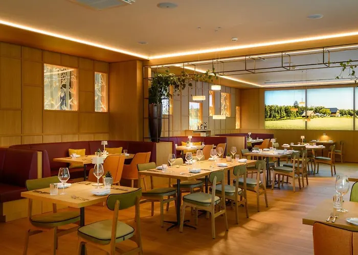 卢布尔雅那蒙斯福朋喜来登酒店 4*