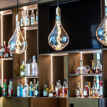 Hotel Four Points By Sheraton Mons