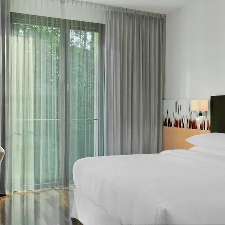 Hotel Four Points By Sheraton Mons Ljubljana