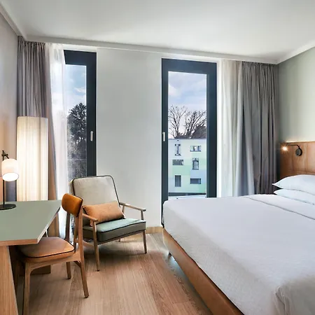 Four Points By Sheraton Mons Ξενοδοχείο