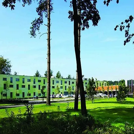 Four Points By Sheraton Mons מלון 4*