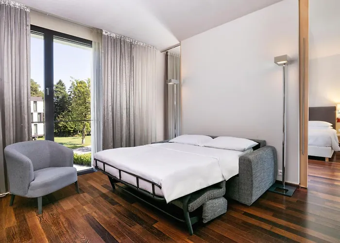 מלון Four Points By Sheraton Mons