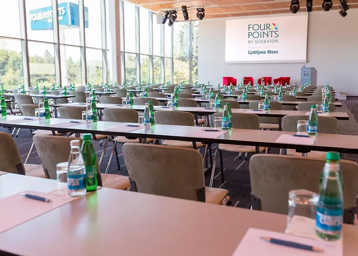 Four Points By Sheraton Mons 4* לובליאנה