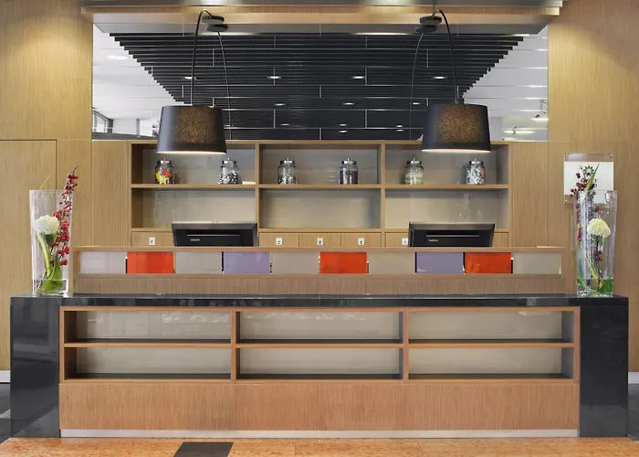 Four Points By Sheraton Mons מלון לובליאנה