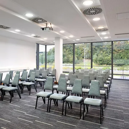Four Points By Sheraton Mons Hotel Lublaň