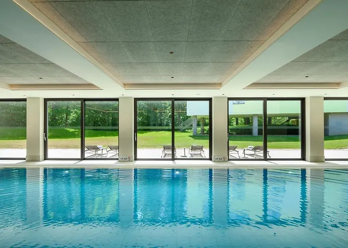 Four Points By Sheraton Mons 4*